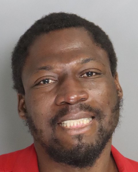 Mugshot of CARRINGTON SMITH