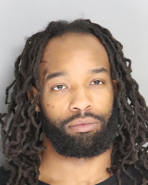 Mugshot of DANTE BREELAND