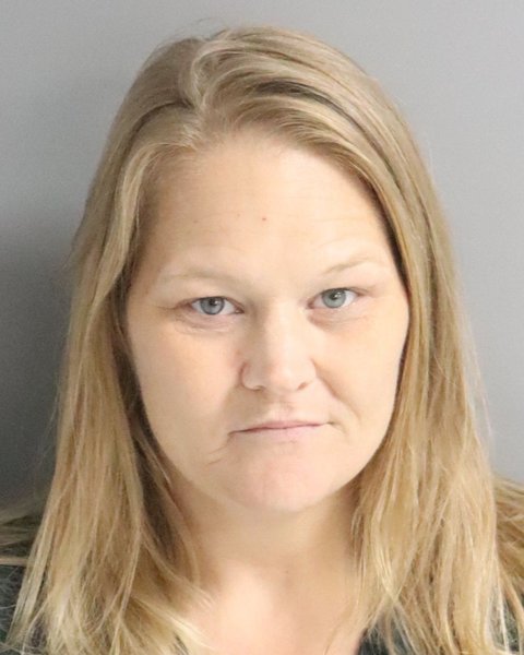 Mugshot of CHRYSTAL LIVELY