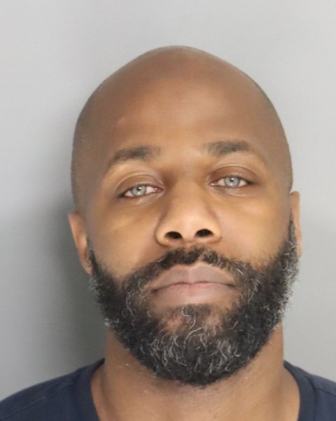 Mugshot of TIMOTHY LEVERETTE