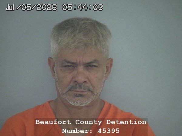 Mugshot of LUIS ENRIQUE ACEITUNO-HERNANDEZ