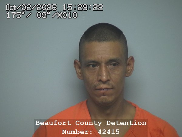 Mugshot of MOISES DANIEL FERNANDEZ-VEGA