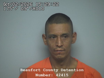 Mugshot of MOISES DANIEL FERNANDEZ-VEGA