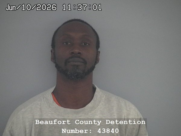 Mugshot of OLIVER SHAMANE DONALDSON