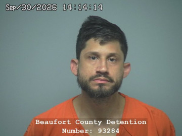 Mugshot of DEREK ROSS VARACELLI