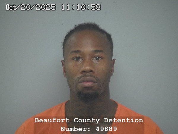 Mugshot of DEMETRIUS ROSHAD MOULTRIE