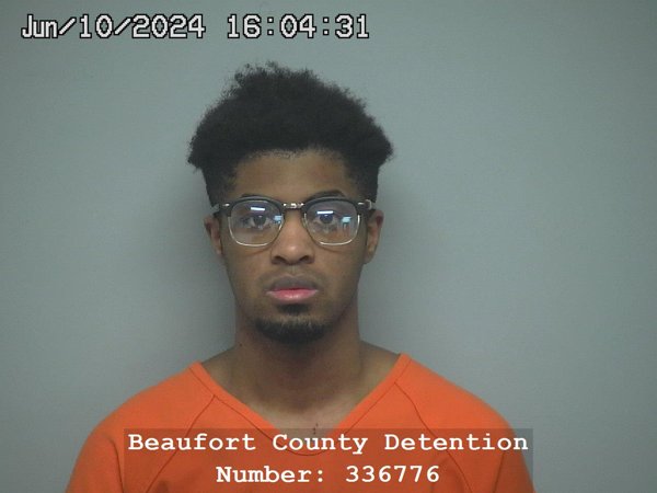 Mugshot of TREY CAMERON LEONARD
