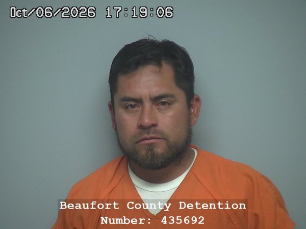 Mugshot of DANIEL ALVAREZ LARA