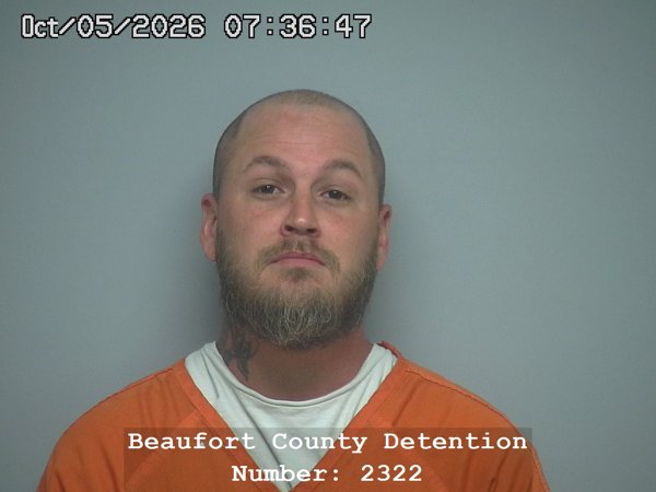 Mugshot of BLAKE DEWAYNE REYNOLDS