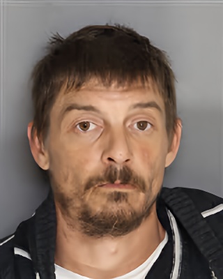 Mugshot of Christopher Hoefler