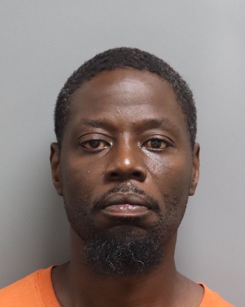 Mugshot of CEDRIC LATRON MILLER