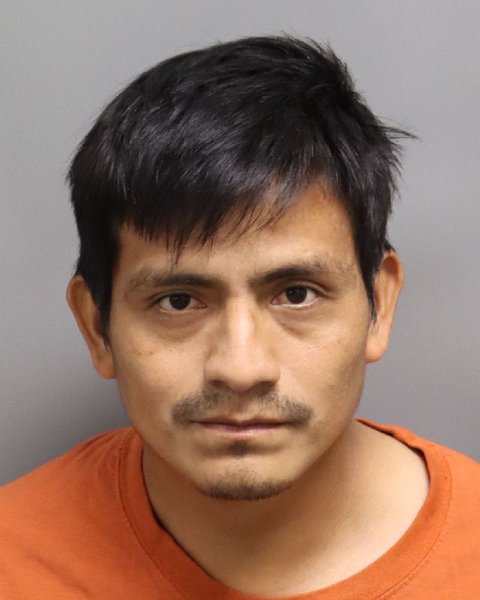 Mugshot of WILMAR RUIZ-CARRILLO