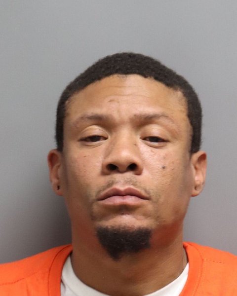 Mugshot of DAONTE EZELL VOELTZ