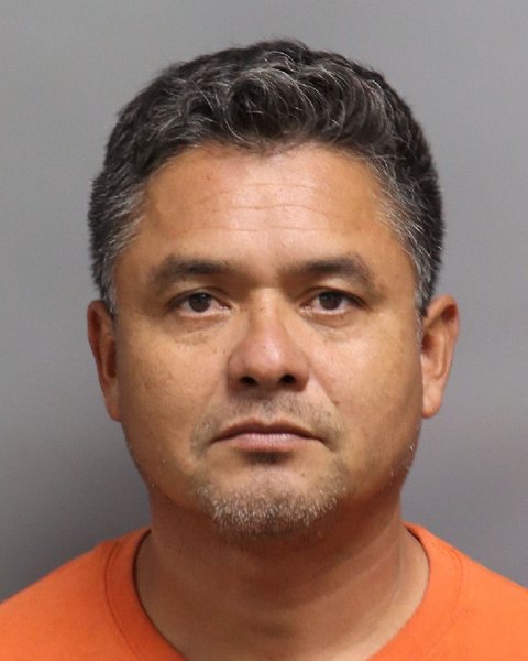 Mugshot of LUIS ROBLERO-FLORES