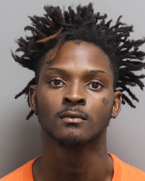 Mugshot of CAM'RON DA'NADRICK SIMPSON