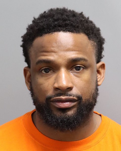 Mugshot of TOBIAS KISHON DAVIS