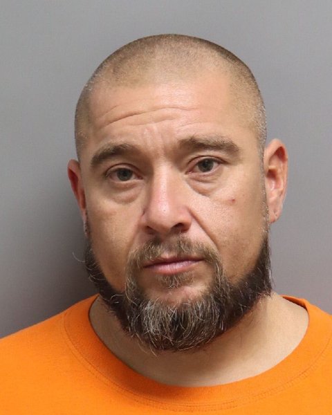 Mugshot of ADRIAN HERNANDEZ