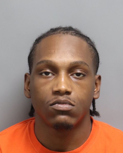 Mugshot of DAQUAN MARQUEL LAVAL KINLOCH
