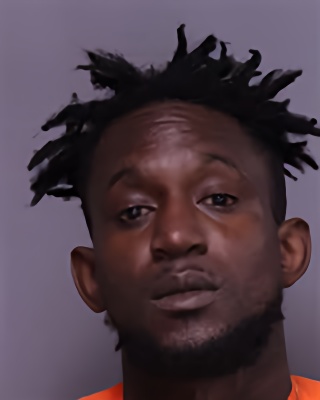 Mugshot of MALIK DESHON MCFADDEN