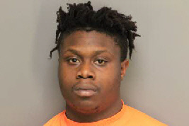 Mugshot of TREYVON AKYEM MITCHELL