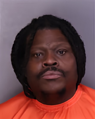 Mugshot of LESHAUN ELDERON ROBINSON