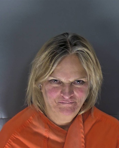 Mugshot of LORINDA LUCILLE SHEA