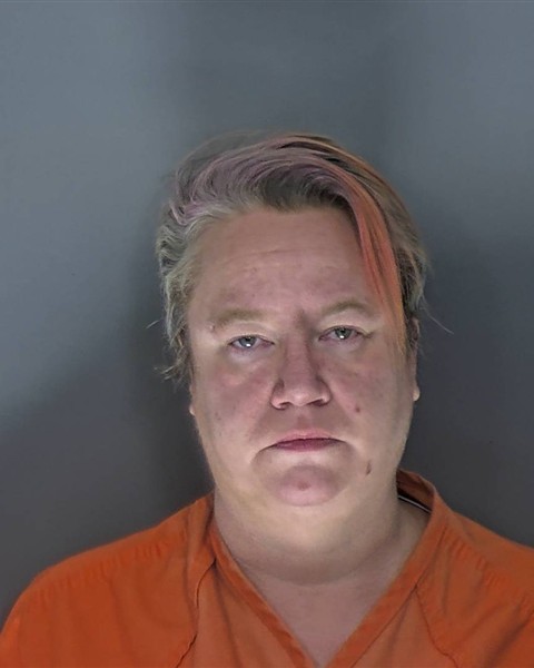 Mugshot of NADIA ROSS
