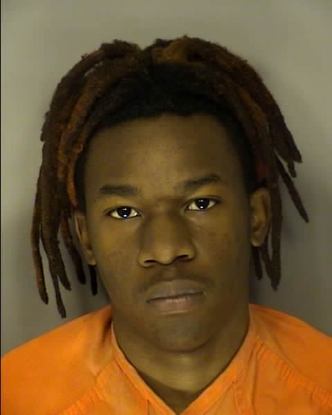 Mugshot of MALACHI DYVON MCCREA