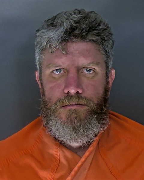 Mugshot of RYAN ONEAL HEWITT