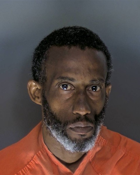 Mugshot of AKMAL FAREED HENRY