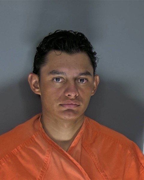 Mugshot of OSCAR NUNEZ NUNEZ