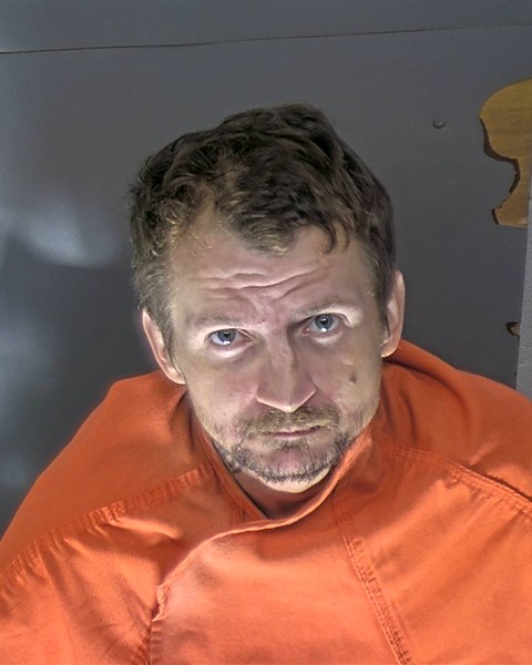 Mugshot of PAUL LEE HOWELL