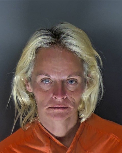 Mugshot of TAMMY MARIE BRANNON