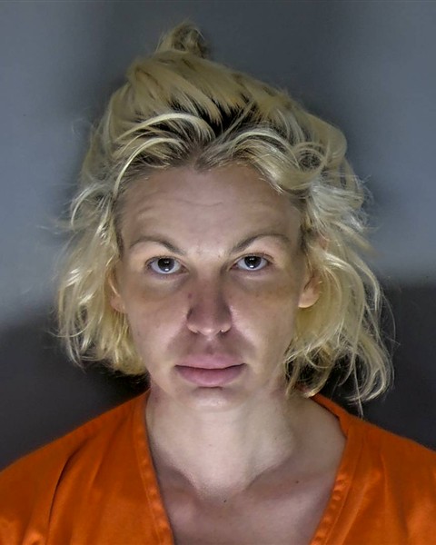 Mugshot of JULIE KAY LONG