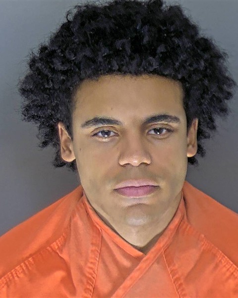 Mugshot of JASIAH DAESHAWN WOODS