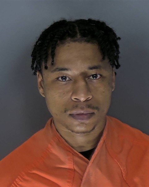Mugshot of LADAVIOUS JACMIQUE MELVIN
