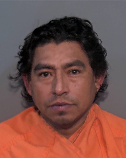 Mugshot of LINTON NATHAN URIQUIA-MARTINEZ