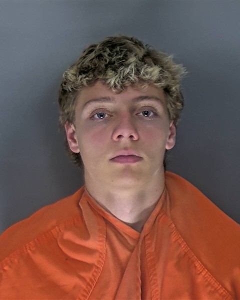 Mugshot of BRAYDEN CHARLES ARNOLD