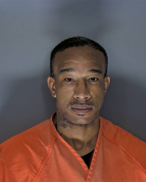 Mugshot of OTHNIEL LAVELLE LINEBURG