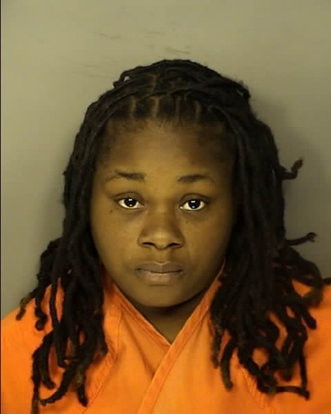 Mugshot of EBONY SHANALL VEREEN