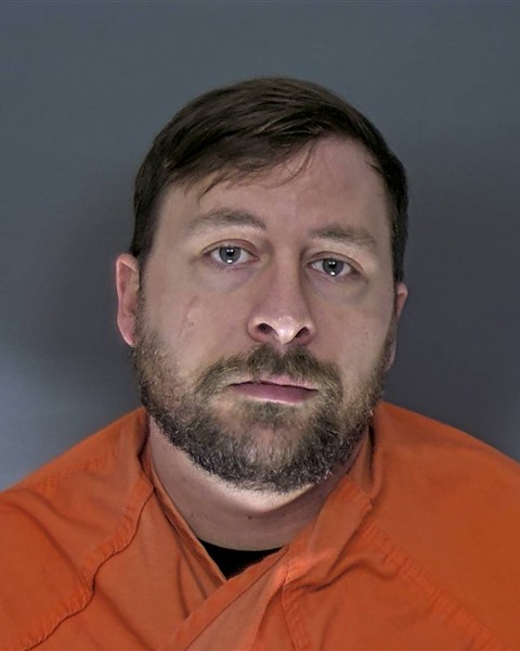 Mugshot of IAN BRYANT MCCLAIN