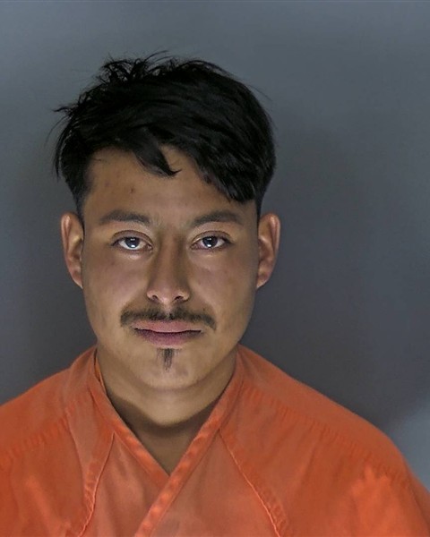 Mugshot of RUBISEL HERNANDEZ MORALES