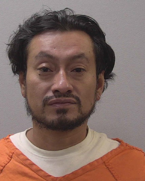 Mugshot of CARLOS ROBERTO PINEDA