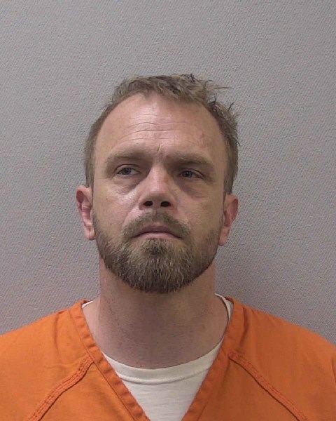 Mugshot of JONATHAN MICHAEL ROWELL