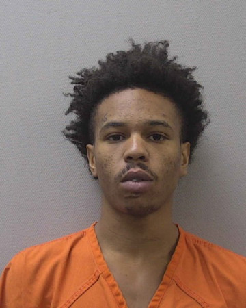 Mugshot of RAZEL SAVION SMITH