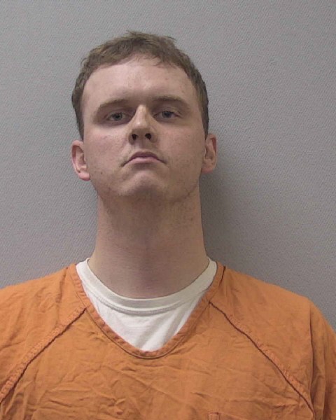 Mugshot of DAVIS MICHAEL FAULDS