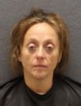 Mugshot of HEATHER LYNN HOLLAND
