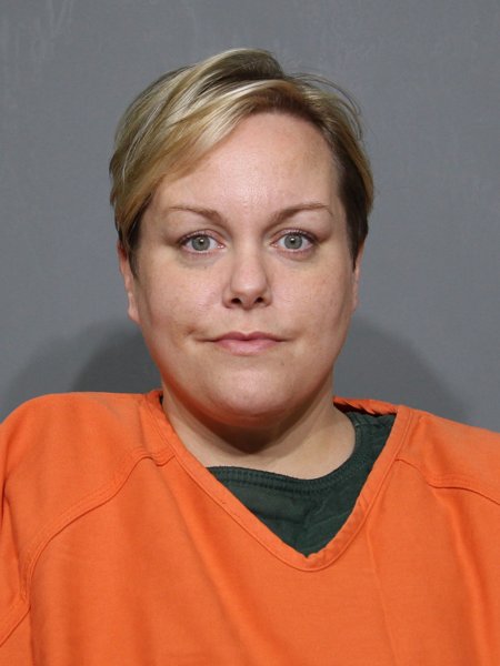 Mugshot of Mirandia Leigh Strait