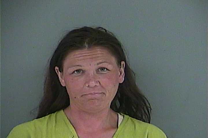 Mugshot of HANNAH A MITCHELL