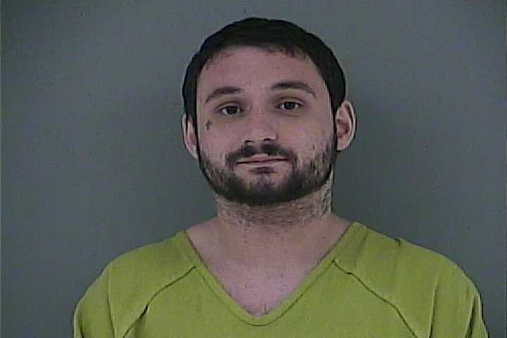 Mugshot of LUKE S GIBSON